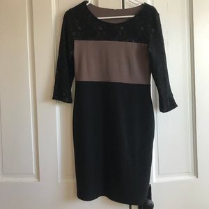 3/4 Sleeve Lace Dress - Size Medium